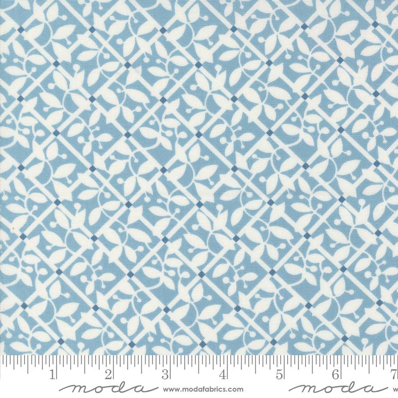 Shoreline by Camille Roskelley for Moda - Light Blue 55303-12