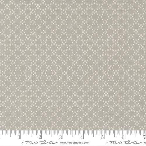 Ellie by Brenda Riddle Designs for Moda - Pebble 518764-18