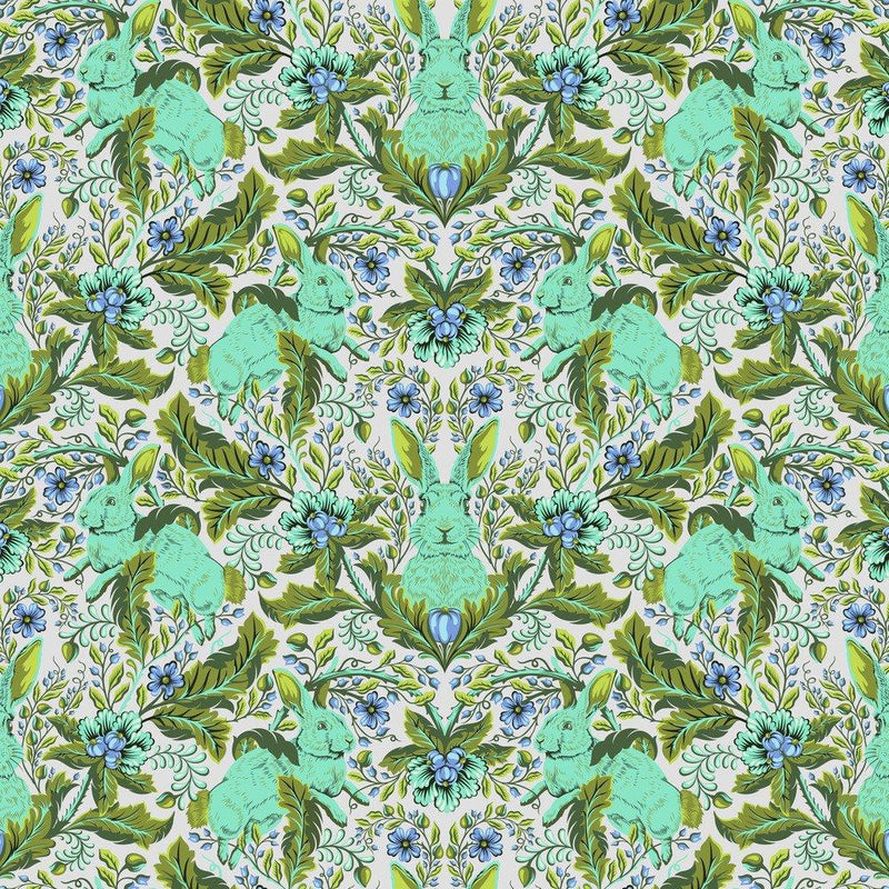 Full Moon Forest II Tula Pink - Hoppy Go Lucky PWTP246.STARLIGHT