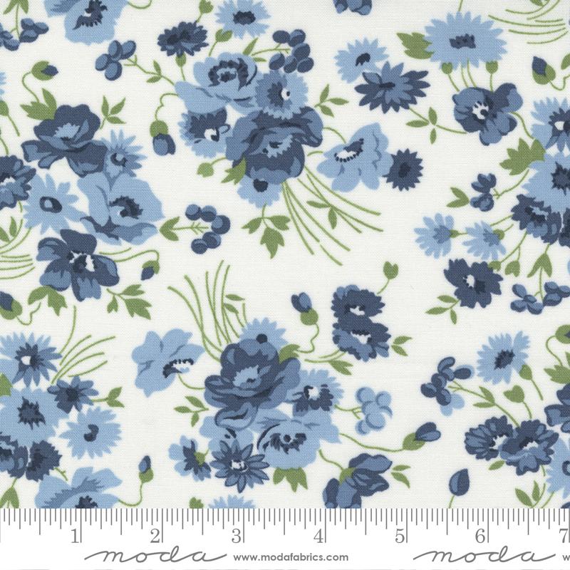 Nantucket Summer by Moda - Somerset Florals Cream Multi 55260-11