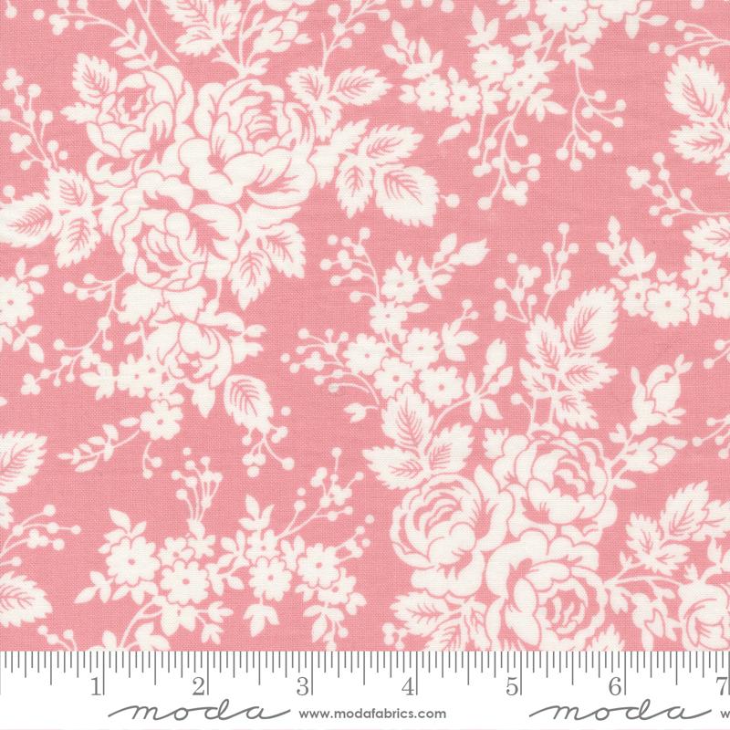 The Flower Farm for Moda - Lg Floral Cream on Pink 3011-25